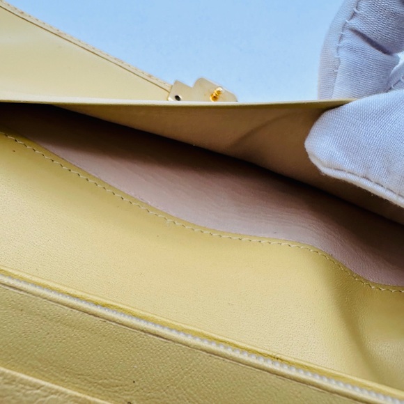 Givenchy Ostrich Skin Wallet rare - Picture 13 of 16